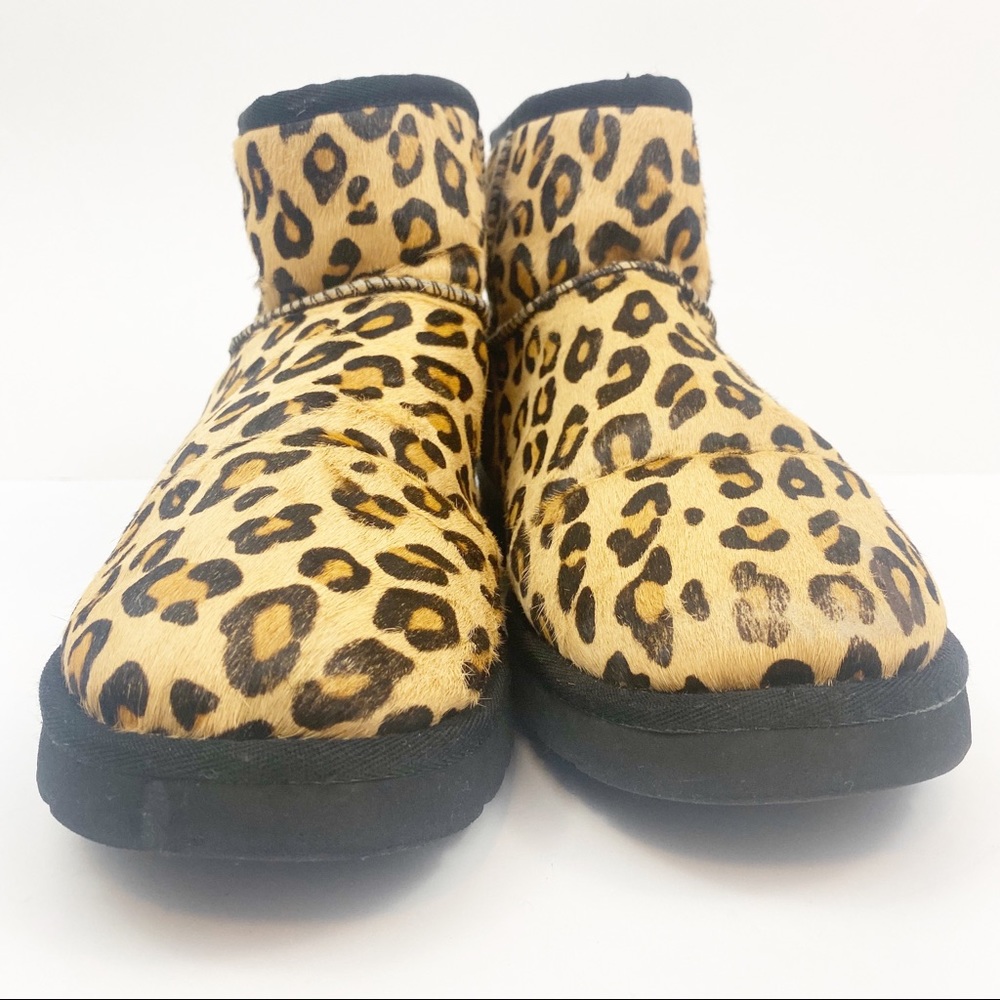 Ugg Classic Leopard Mini Boots Size 10 - Picture 2 of 8